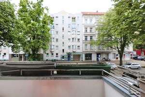CA. 3,35m HOHE DECKEN, BALKON & HOLZDIELEN - NAHE PANKE - EINZIEHEN ODER NEU GESTALTEN? – Die vollständige Adresse der Immobilie erhältst du vom Anbieter., 13359 Gesundbrunnen, Berlin – Vorschaubild 8