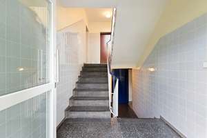 Oldenfelde: Attraktive Zwei-Zimmer-Wohnung mit Balkon und schönem Grundriss. – Die vollständige Adresse der Immobilie erhältst du vom Anbieter., 22143 Rahlstedt, Hamburg – Vorschaubild 5