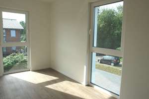 Modernes Wohnen mit Dachterrasse, Einbauküche und Außenstellplätzen – Boostedter Straße 246, 24539 Brachenfeld-Ruthenberg, Neumünster – Vorschaubild 13