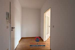 KR-HÜLS - FRISCH RENOVIERTE SENIORENGERECHTE WOHNUNG MIT BALKON - AUFZUG - KELLERRAUM – Am Porthspick 18, 47839 Hüls, Krefeld – Vorschaubild 8