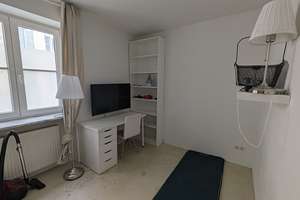 Ab 01.10. Neuhausen 2 Zimmer * WG geeignet * Balkon * Einbauküche – 80636 Sankt Vinzenz, München – Vorschaubild 4