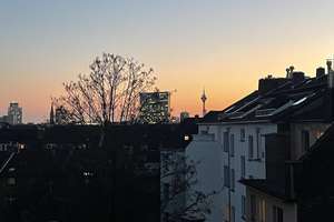 Neubau trifft Stilaltbau: Erstbezug exklusive 5-Zimmer Penthousemaisonette m. Aufzug – Schinkelstr. 80, 40211 Pempelfort, Düsseldorf – Vorschaubild 6