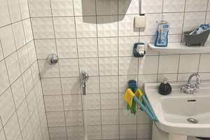 Mitten in der City von Essen - Kleines Single-Appartment neu zu vermieten! – Am Waldthausenpark 15, 45127 Stadtkern, Essen – Vorschaubild 8