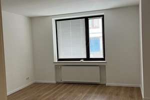 Appartement barrierefrei zugänglich mit großer Küche und Duschbad – Gneisenaustraße 25, 52068 Panneschopp, Aachen – Vorschaubild 2