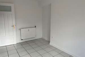 Gemütliche 2-Zi.-DG-Whng., absolut zentrumsnah und ruhig in schöner verkehrsberuhigter Weberstrasse! – Die vollständige Adresse der Immobilie erhältst du vom Anbieter., 70182 Rathaus, Stuttgart – Vorschaubild 8