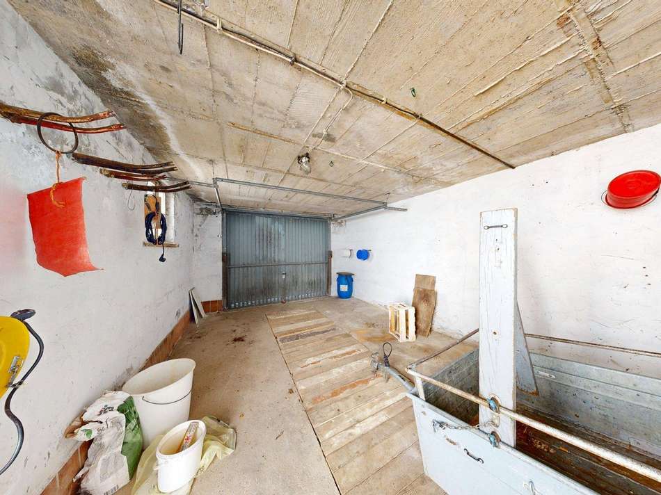 Garage 1 