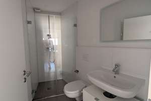 Vollmöbilierte 2-Zimmer- Wohnung in Bonn Beuel – Gensemerstr. 10a, 53225 Schwarzrheindorf/Vilich-Rheindorf, Bonn – Vorschaubild 3