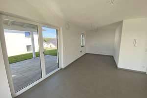 Wohnen mit Charakter: Großzügiges Haus in Windorf – Herrnwald 20, 94575 Windorf – Vorschaubild 8