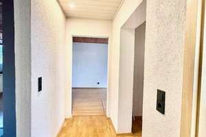 Hier beginnt Ihr neues Kapitel – Zweifamilienhaus mit grünem Garten und Sonne auf zwei Balkonen – Die vollständige Adresse der Immobilie erhältst du vom Anbieter., 67821 Alsenz – Vorschaubild 8