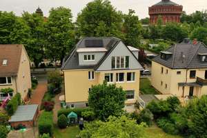 Wasserturm-Nähe zum Mitgestalten: Dachgeschossausbau in Kiel-Ravensberg mit Eigenleistung