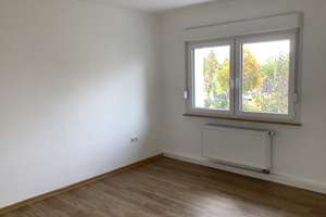 Bezugsfertige 1,5-Raum-Whg. mit modernem Duschbad u. großem Balkon – Wolfsdelle 7, 45277 Überruhr-Holthausen, Essen – Vorschaubild 4