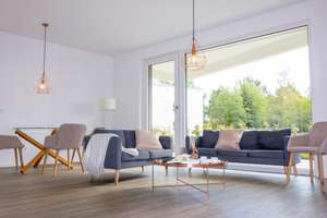 3-Raumwohnung mit Tiefgaragenplatz und super Aussicht – Walter-Ranft-Straße 18, 9123 Hutholz, Chemnitz – Vorschaubild 2