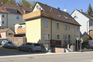 Zentral gelegenes Zweifamilienhaus mit Garten in Sigmaringen – Die vollständige Adresse der Immobilie erhältst du vom Anbieter., 72488 Sigmaringen – Vorschaubild 2
