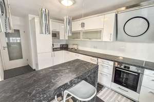 Moderne 3,5-Zi.-Eigentumswohnung mit Balkon in ruhiger Seitenstraße Nähe Hauptbahnhof in Karlsruhe – Die vollständige Adresse der Immobilie erhältst du vom Anbieter., 76137 Südweststadt, Karlsruhe – Vorschaubild 4