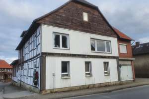 Sanierungsbedürftiges Mehrfamilienhaus in Königslutter OT Lelm – Die vollständige Adresse der Immobilie erhältst du vom Anbieter., 38154 Königslutter am Elm – Vorschaubild 2