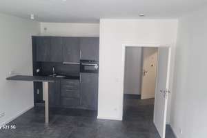 Komplett saniertes, superhelles und teilmöbliertes City-Apartment in Unterbilk: modern wohnen – 40217 Unterbilk, Düsseldorf – Vorschaubild 2