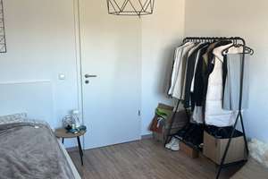 Helle Wohnung mit vier Zimmern, sonnigem Balkon und EBK – An der Radrennbahn 7, 68167 Neckarstadt-Ost/Wohlgelegen, Mannheim – Vorschaubild 6