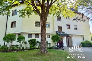 Hochzoll-Süd. Naturnah. Modernisiert. Helle & gepflegte 3 ZKB nähe Kuhsee mit Loggia, TG & EBK! – Die vollständige Adresse der Immobilie erhältst du vom Anbieter., 86163 Hochzoll-Süd, Augsburg – Vorschaubild 3
