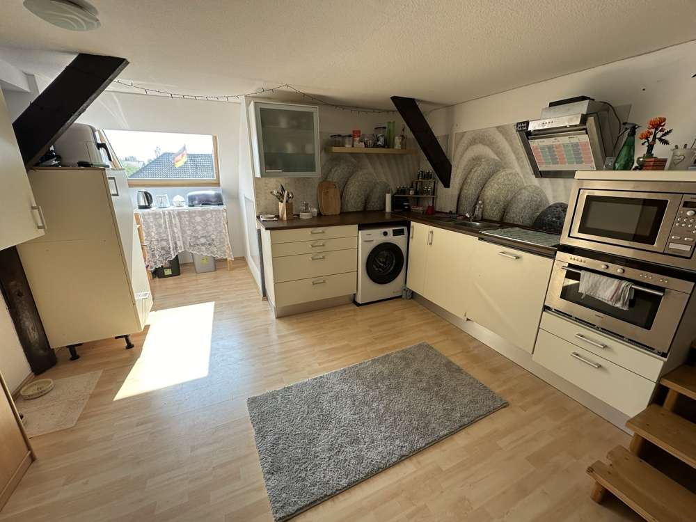 Immobilie in Ostrhauderfehn - Tolles Einfamilienhaus mit Einlieger- und Obergeschosswohnung im Herzen von Ostrhauderfehn! - Bild 1