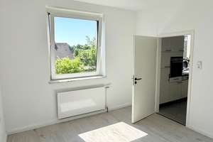Wohnen, wo andere spazieren gehen! Frisch renoviertes Raumwunder mit Stadtwald-Blick & Gartenmitnutz – Dahlener Straße 613, 41239 Hockstein, Mönchengladbach – Vorschaubild 26