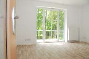 Schöne 3-Raum-Wohnung im beliebten Comeniusgebiet – Erdmannsdorfer Str. 10, 9120 Altchemnitz, Chemnitz – Vorschaubild 1