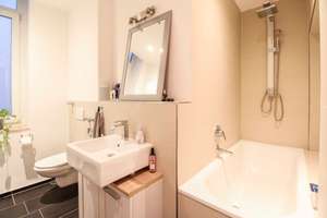 Exklusiver Altbau mit privatem Garten, moderner Raumaufteilung & variabler Wohnstruktur – Die vollständige Adresse der Immobilie erhältst du vom Anbieter., 30159 Mitte (Ortsteil), Hannover – Vorschaubild 16