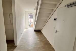 Maisonettewohnung mit großem Balkon und wunderbarer Aussicht// ZG 2.OG/3.OG re. – Goethestr. 12 I, 38440 Stadtmitte (Ortsteil), Wolfsburg – Vorschaubild 5