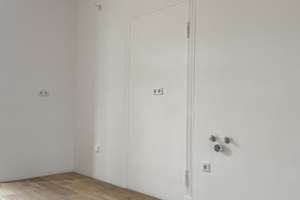 Exklusiv: Frisch kernsanierte 5-Zimmer-Wohnung mit Balkon & moderner Einbauküche – Giesebrechtstr. 3, 45144 Frohnhausen, Essen – Vorschaubild 4