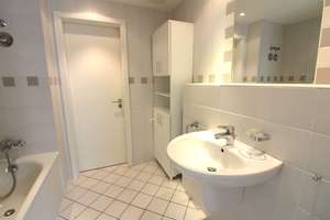 ** Nord Carree: Moderne 2 Zimmer Wohnung mit Balkon ** – Nord Carree 2, 40477 Pempelfort, Düsseldorf – Vorschaubild 12