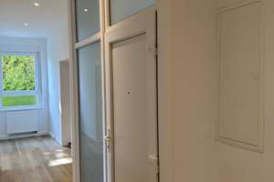 Familienfreundliche großzügige 5 Zi Wohnung  im Herzen Karlsruhe  mit  Einbauküche – Mühlburger Straße 4, 76185 Grünwinkel, Karlsruhe – Vorschaubild 4