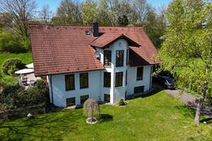 Exklusiver Wohntraum auf herrlichem Grundstück – Die vollständige Adresse der Immobilie erhältst du vom Anbieter., 57610 Altenkirchen (Westerwald) – Vorschaubild 2