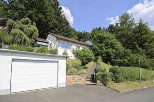 Sofort wohlfühlen: 6-Zi.-EFH mit Garten, Garage und Terrassen in Biedenkopf – Die vollständige Adresse der Immobilie erhältst du vom Anbieter., 35216 Biedenkopf – Vorschaubild 13
