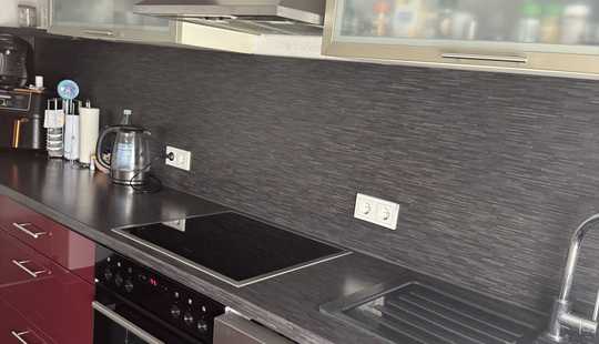 Bild von 2-3 Familienhaus inkl. neuer Fassade, komplett saniert, Zustand wie NEU, großer Garten