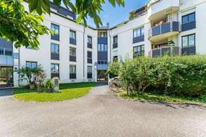 Obersendling - Charmante 2,5-Zimmer-Wohnung mit Balkon und viel Stauraum