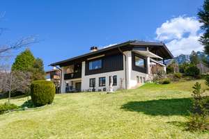 Zuhause mit Seele - Gepflegtes Anwesen in traumhafter Panoramalage – Die vollständige Adresse der Immobilie erhältst du vom Anbieter., 82494 Krün – Vorschaubild 2