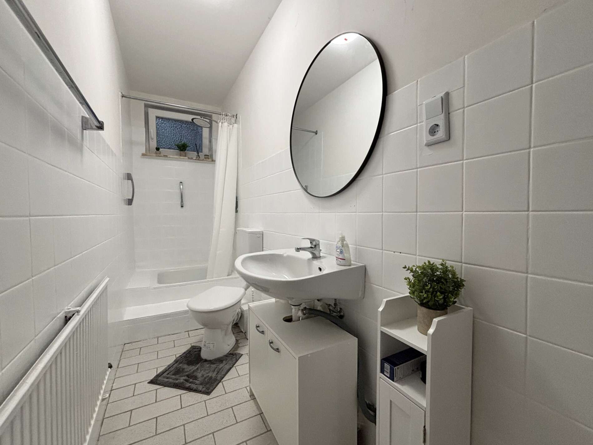 Immobilie in Münchhausen - Familienfreundliches Zuhause mit Einliegerwohnung – flexibel nutzbar in Münchhausen - Bild 0