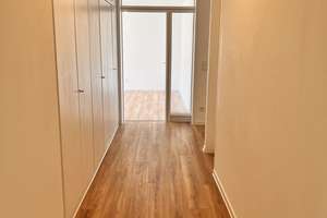 Erstbezug nach Sanierung | 94 m² | 3 Zimmer | Balkon | TG-Stellplatz | Aufzug – Elsa/Brändströmsrtr 74, 90431 Großreuth bei Schweinau, Nürnberg – Vorschaubild 2