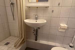 Vielseitiges Wohnjuwel: Haus mit zwei Einliegerwohnungen, Vollkeller & geräumiger Doppelgarage & Ca – Die vollständige Adresse der Immobilie erhältst du vom Anbieter., 38446 Reislingen, Wolfsburg – Vorschaubild 27