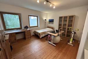 Wohnen mit Charakter: Großzügiges Einfamilienhaus in Bonn – Die vollständige Adresse der Immobilie erhältst du vom Anbieter., 53129 Dottendorf, Bonn – Vorschaubild 3