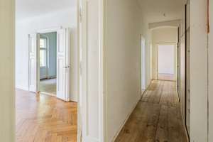 Familienfreundliche 4-Zimmer-Wohnung mit Südbalkon und großzügigem Schnitt – Pflügerstraße 75, 12047 Neukölln (Ortsteil), Berlin – Vorschaubild 2