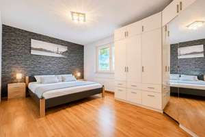 Mehr Frankfurt fürs Geld: 3-Zimmer-Wohnung mit Loggia und Blick ins Grüne – 60437 Nieder-Eschbach, Frankfurt am Main – Vorschaubild 7