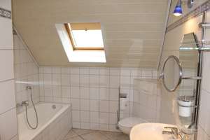 Einfamilienhaus mit Garage und kleinem Bachlauf ! – Uhlrather Straße 18, 53721 Siegburg – Vorschaubild 12
