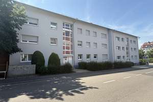 PRAKTISCHES WOHNEN IN EINER 2-ZIMMER-WOHNUNG IN BESTER LAGE VON STUTTGART-BAD CANNSTATT