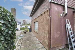 Schöne Außenbereiche und Gestaltungspotenzial: Realisieren Sie selbst das Haus Ihrer Träume in Kiel – Kiel – Vorschaubild 22