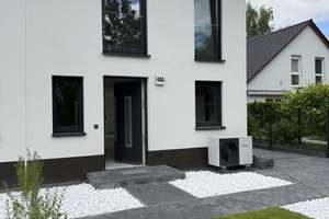 Ihr Traumhaus wartet: Exklusive Neubau-Doppelhaushälfte – luxuriös & sofort bezugsfertig – Die vollständige Adresse der Immobilie erhältst du vom Anbieter., 15827 Blankenfelde-Mahlow – Vorschaubild 6
