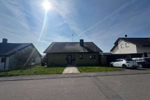 Großzügiges Einfamilienhaus mit Einliegerwohnung, Garten & Ausbaupotenzia – Die vollständige Adresse der Immobilie erhältst du vom Anbieter., 74193 Schwaigern – Vorschaubild 5