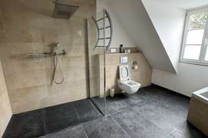 Frisch sanierte und moderne 3 Zimmerwohnung im Herzen von Biebrich! – Riehlstraße 32, 65203 Biebrich, Wiesbaden – Vorschaubild 12