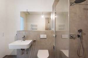 Helle 2-Zimmer-Wohnung im Hochparterre | Sonnige Süd-West-Ausrichtung | Einbauküche – Friedenauer Höhe 21, 12159 Friedenau, Berlin – Vorschaubild 18