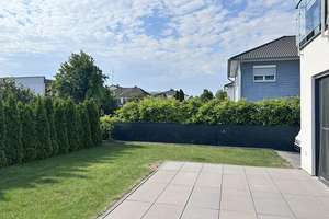 Moderne Doppelhaushälfte in Bad Nauheim – ideal für Familien und Homeoffice – Die vollständige Adresse der Immobilie erhältst du vom Anbieter., 61231 Bad Nauheim – Vorschaubild 3