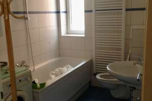 Gut geschnittene 2-Zimmer-Wohnung mit Balkon und EBK in Würzburg-Sanderau – Friedrich-Ebert-Ring 35, 97072 Sanderau, Würzburg – Vorschaubild 6
